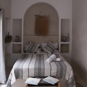 Camera economica con letto king size